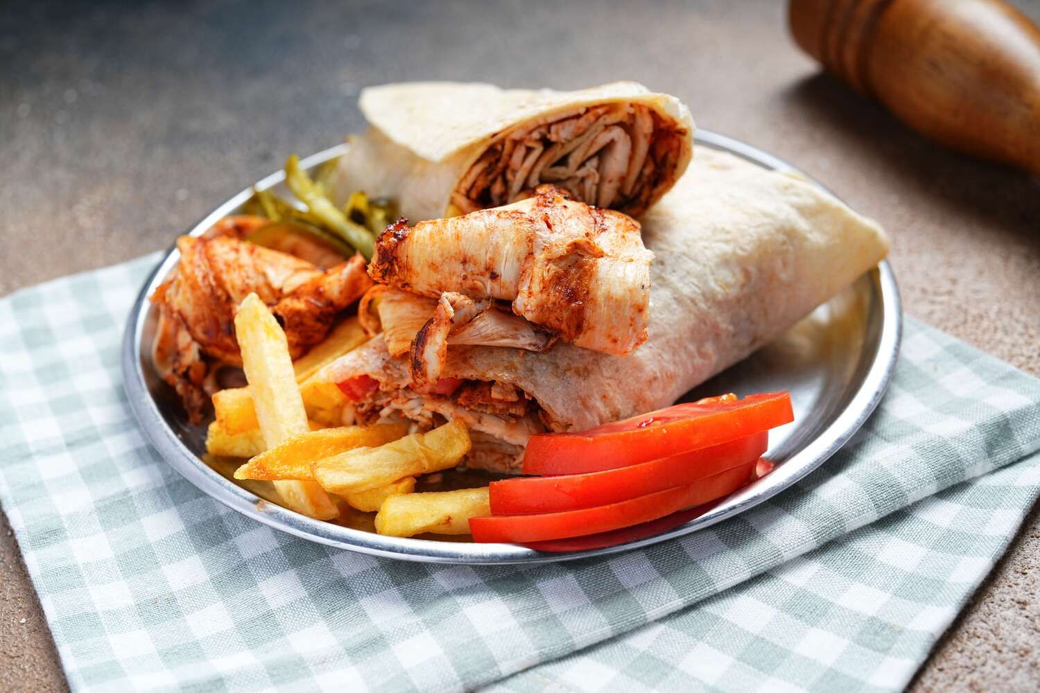 Dürüm Tavuk Döner Menü